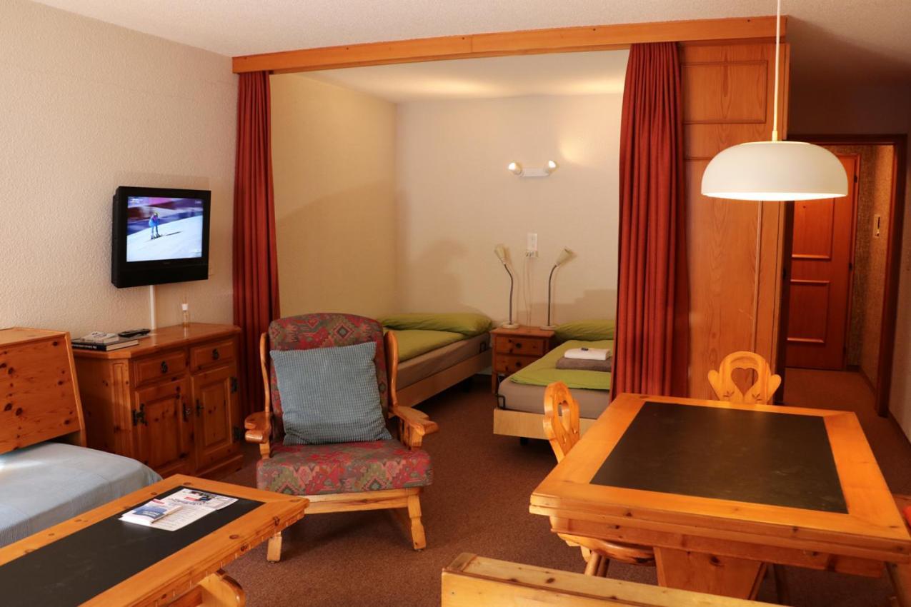 Ferienwohnung Chesa Dominium Bergün Exterior foto