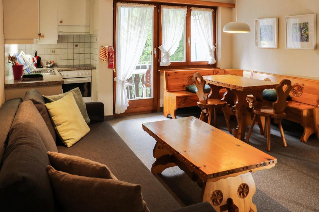 Ferienwohnung Chesa Dominium Bergün Exterior foto