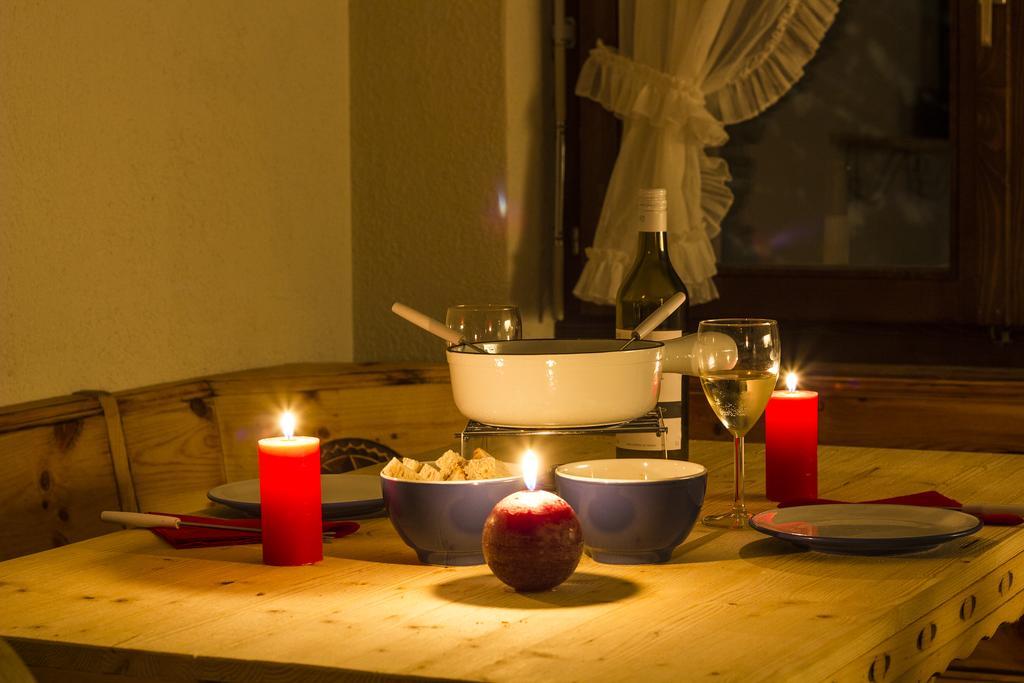 Ferienwohnung Chesa Dominium Bergün Exterior foto