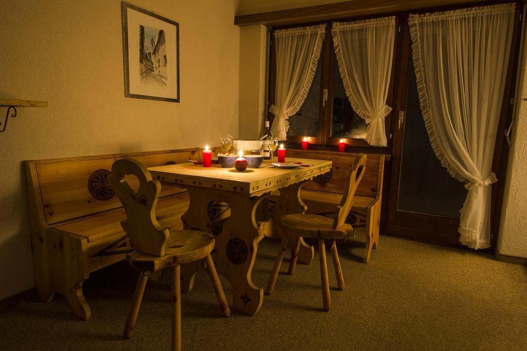 Ferienwohnung Chesa Dominium Bergün Exterior foto