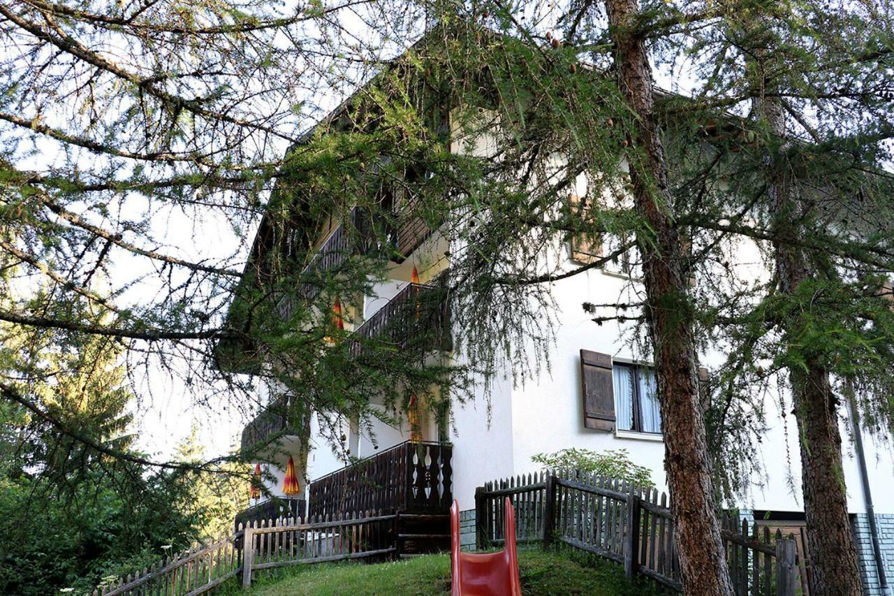 Ferienwohnung Chesa Dominium Bergün Exterior foto